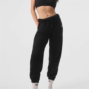Alo Yoga Accolade Sweatpants Joggers